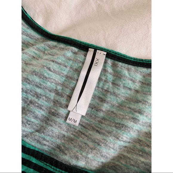 Crop top from Forever 21! - Picture 4 of 6